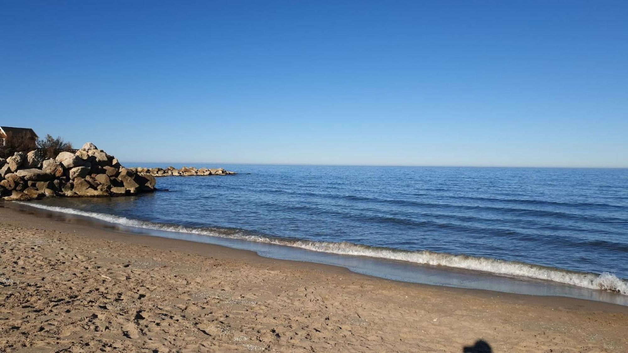 Vacansis Habitaciones De Hostal A Primera Linea De Playa En Кульера Экстерьер фото