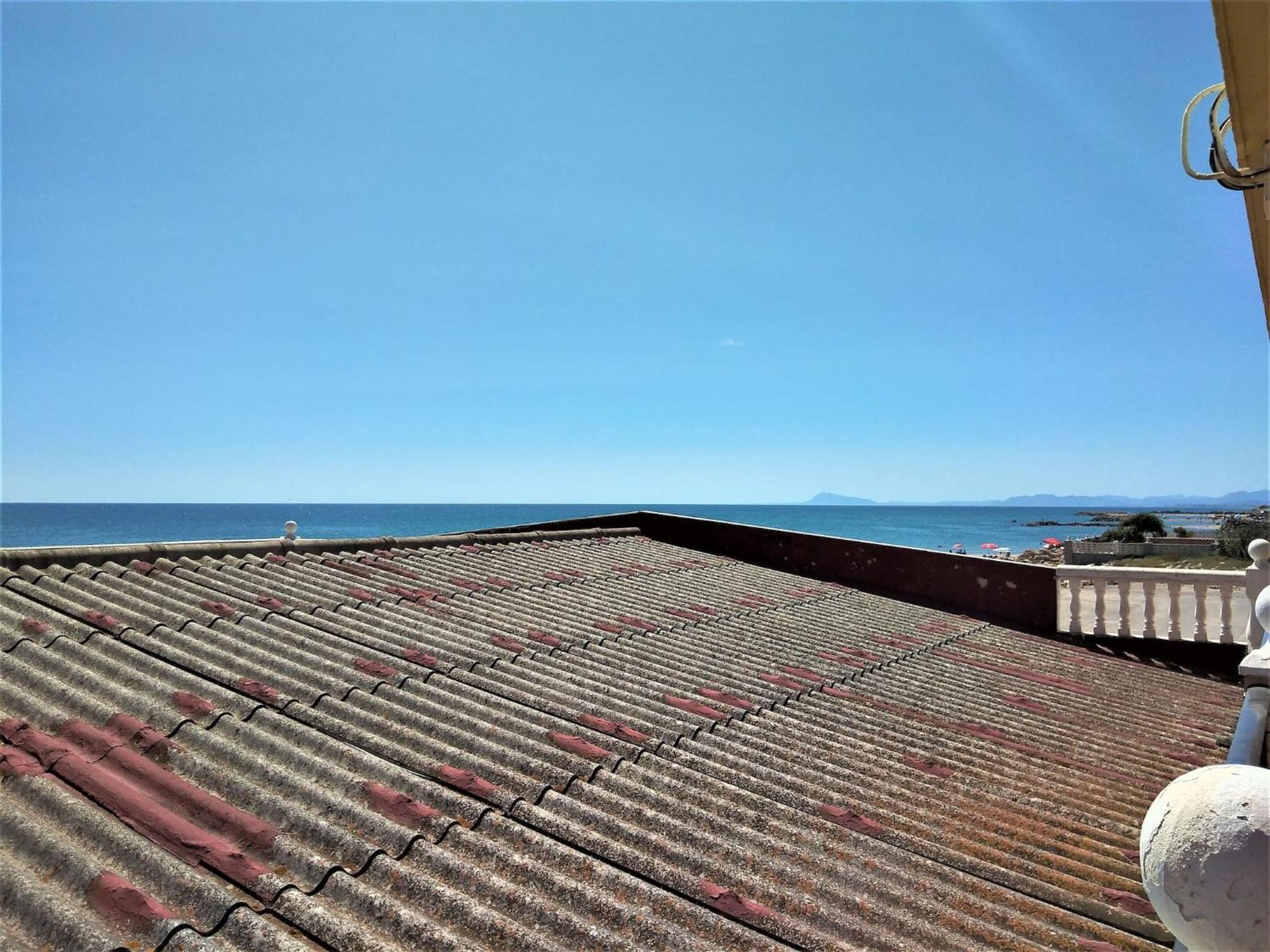 Vacansis Habitaciones De Hostal A Primera Linea De Playa En Кульера Экстерьер фото